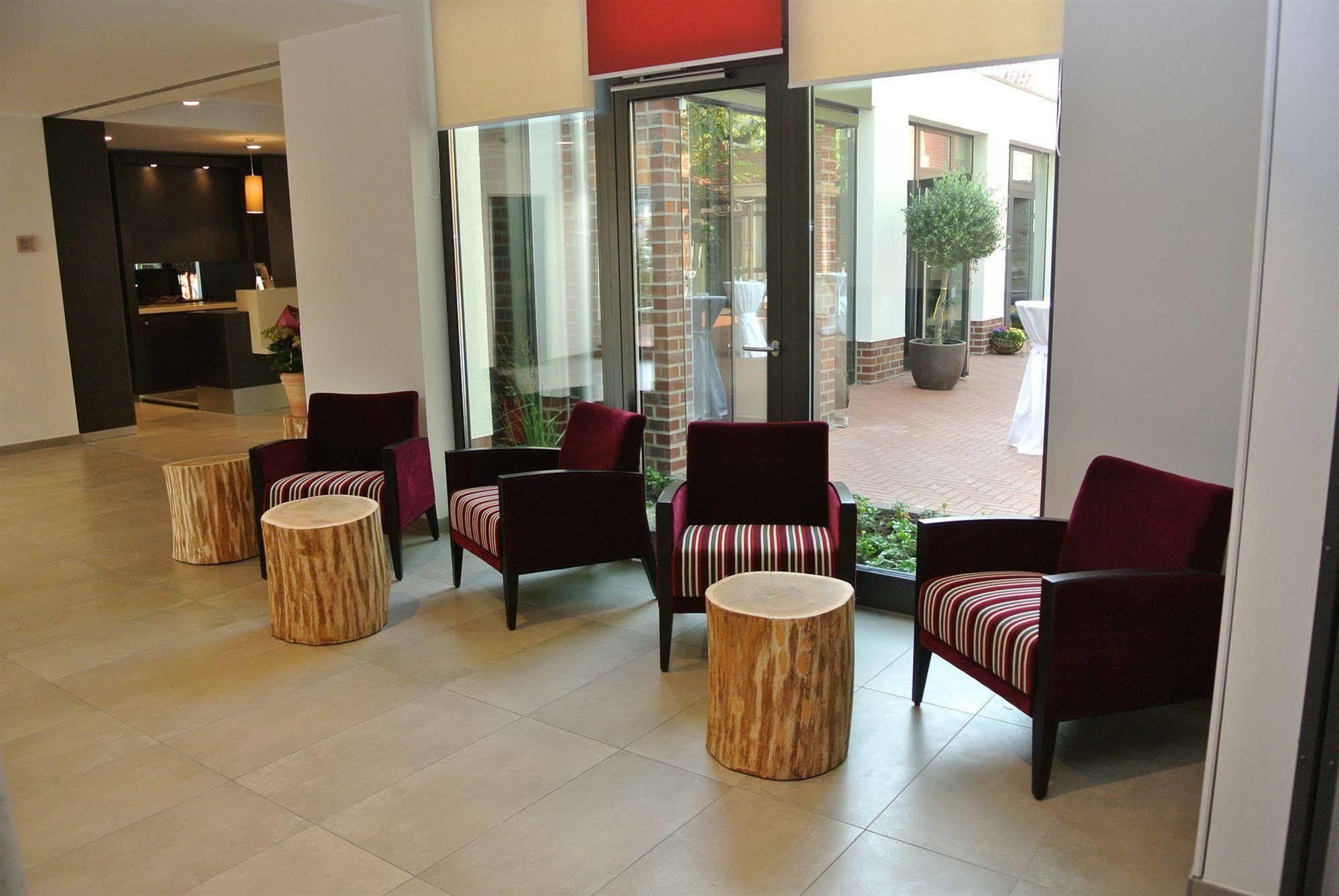 Hotel Zur Krone Гешер Экстерьер фото